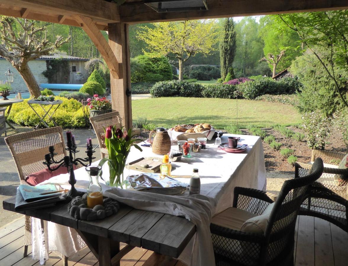 Bed and Breakfast De Epicurist Hasselt Esterno foto