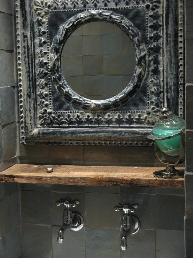 Bed and Breakfast De Epicurist Hasselt Esterno foto